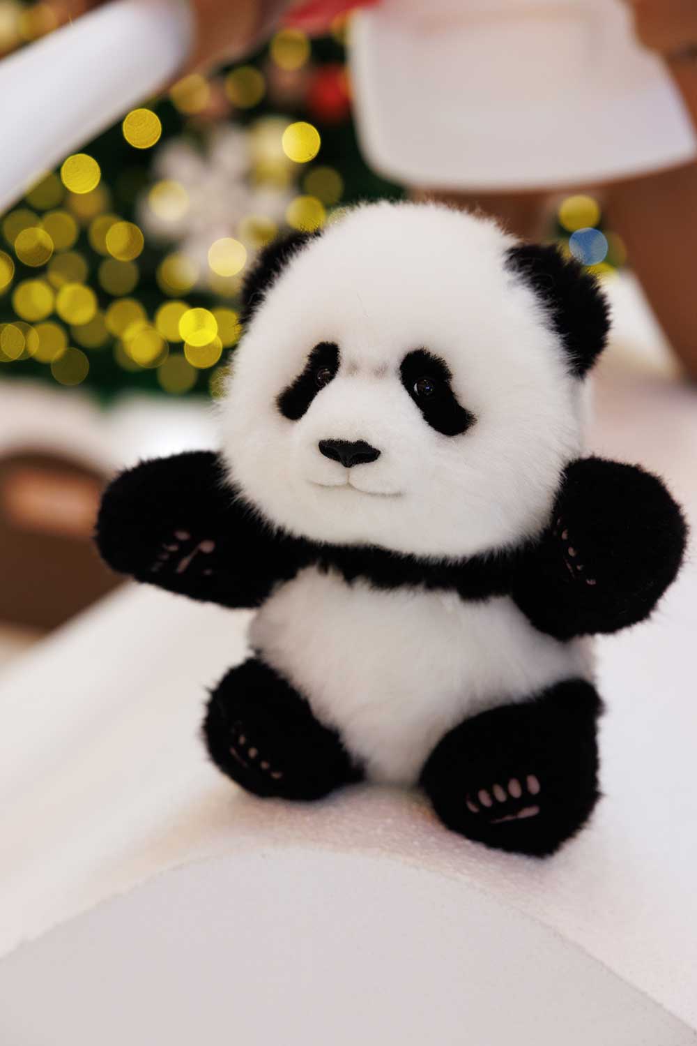Big Head Panda Plush Toy – Yu Ai Panda (Classic & Poseable Editions)
