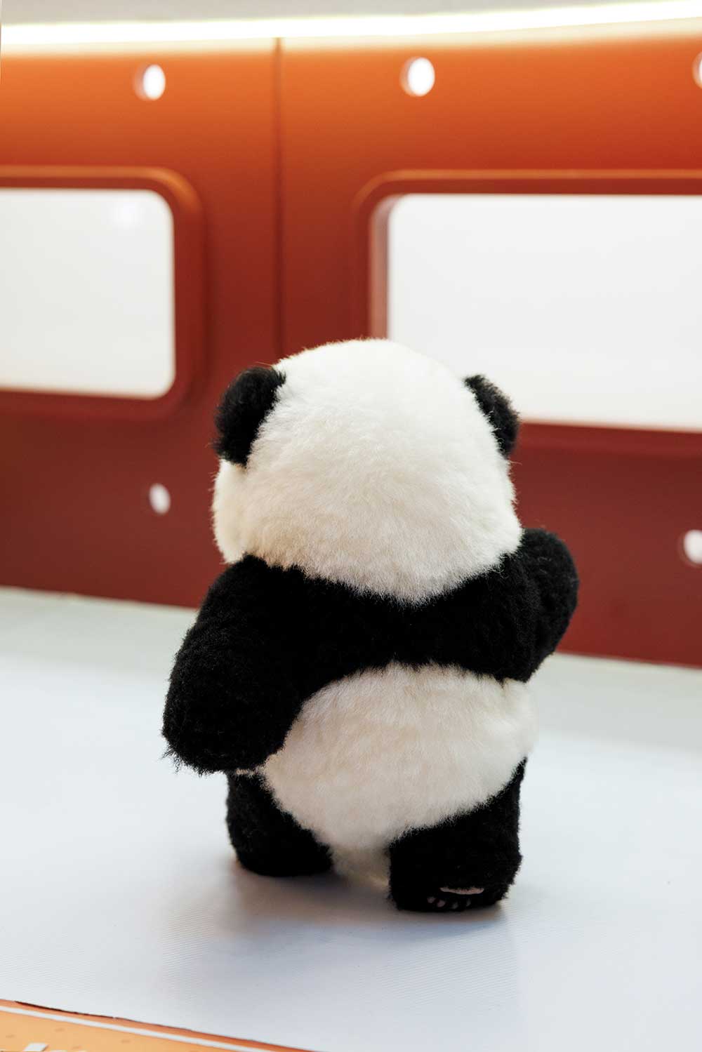 Big Head Panda Plush Toy – Yu Ai Panda (Classic & Poseable Editions)