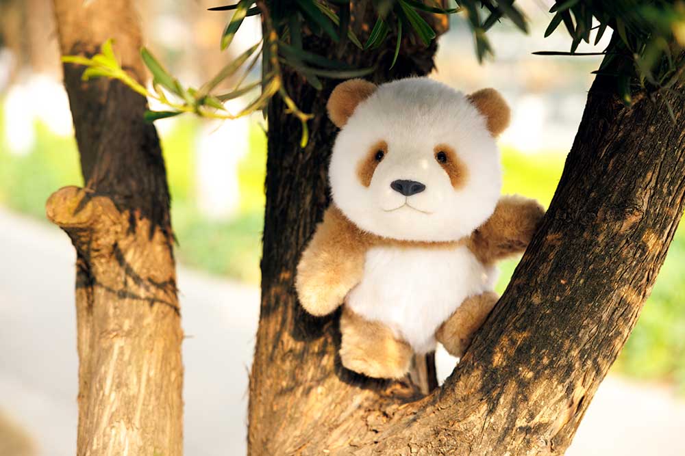 Big Head Panda Plush Toy – Qi Zai Panda (Classic & Poseable Editions)